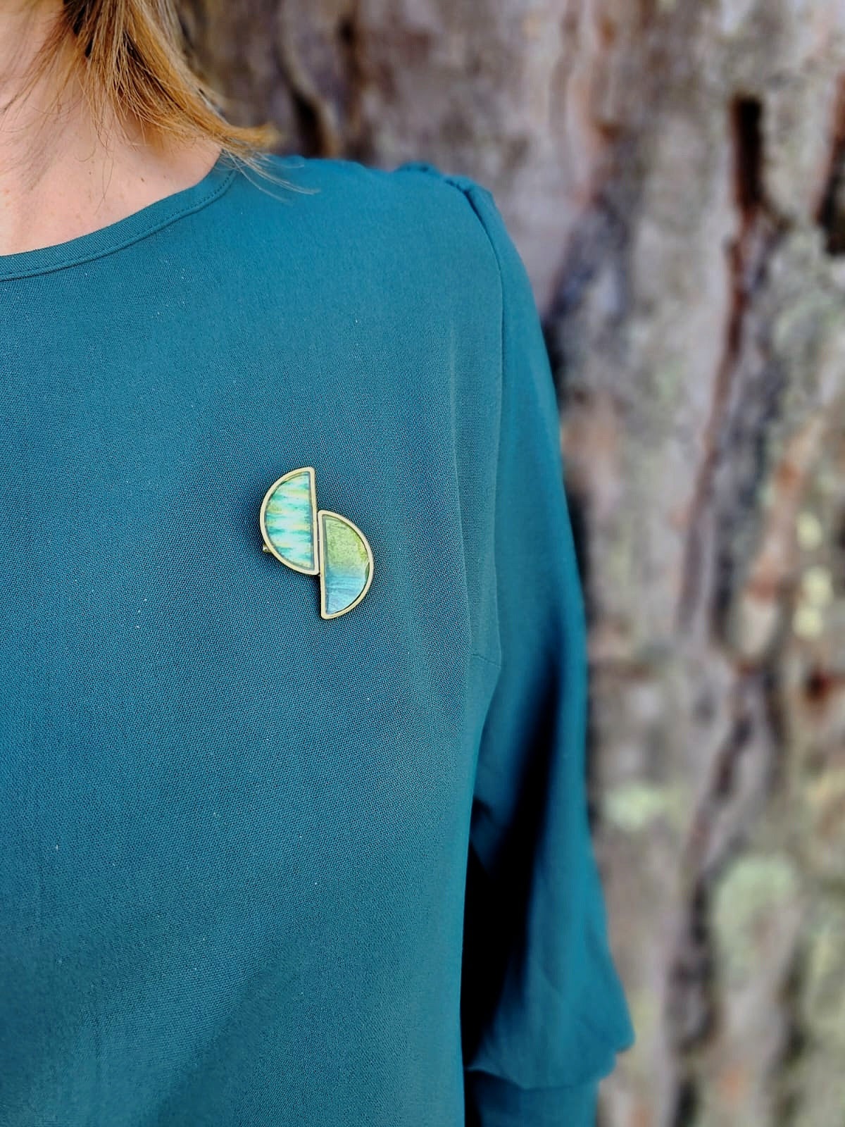 Broche Falca